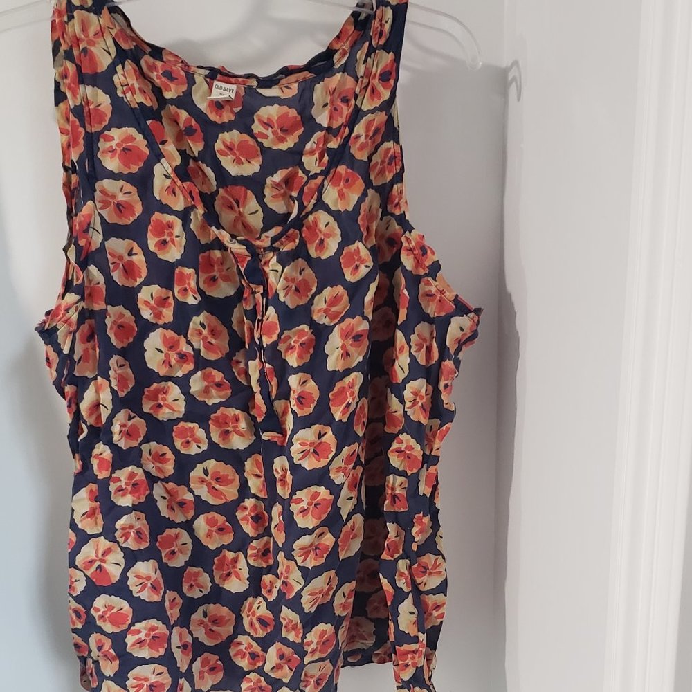 Old navy XXL 3 button floral tank navy orange peach pale yellow